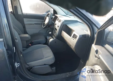 2007 Jeep Compass Sport z USA, uszkodzony, nr VIN 1J8FT47W87D180861